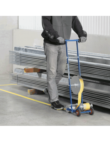 Tape Master lijnentrekker voor vloermarkeringstape in het magazijn