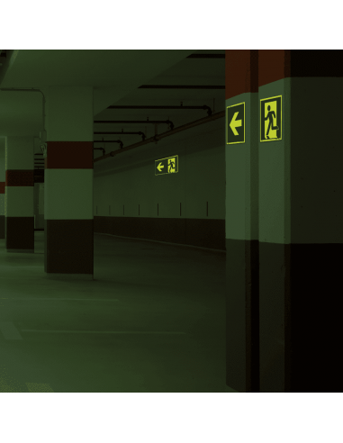 Extra lichtgevende nooduitgang links sticker - E001, groen wit, vierkant, symbool nooduitgang links, naschijnend