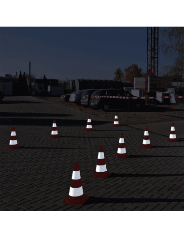 Verkeerskegel voor dag en nacht