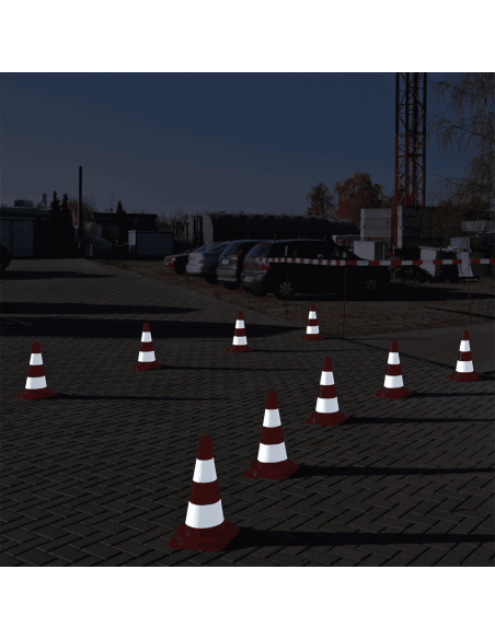 Verkeerskegel voor dag en nacht