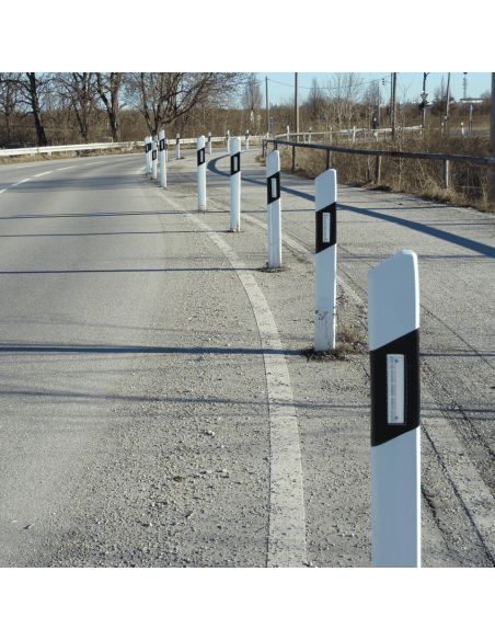 Reflectorpaal voor bevestiging in de grond, kunststof