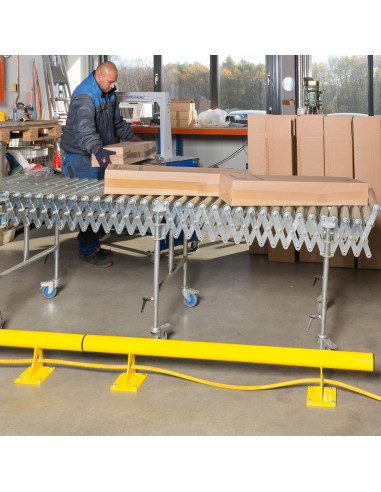 BLACK BULL stootbalk met voet, geel