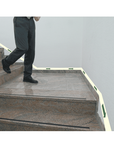 Lichtgevende tape met pijlen - 25 meter op rol