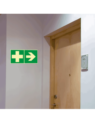 Extra lichtgevend nooduitgang bord richtingspijl - kunststof, groen wit, vierkant, symbool pijl