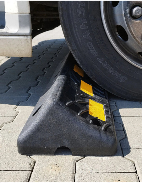TRUCKSTOP wielstop voor vrachtwagens van rubber kopen? Bestel nu!
