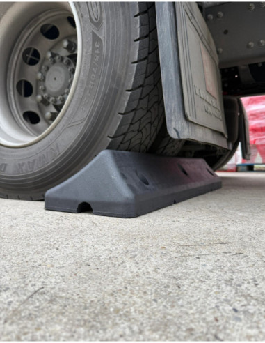 TRUCKSTOP wielstop voor vrachtwagens van rubber kopen? Bestel nu!
