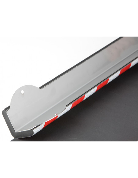 Knuffi stootrand type H+ met RVS onderkant