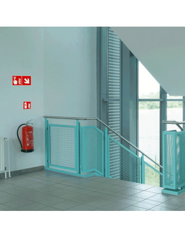 Brand richtingspijl sticker schuin, ISO 7010, A045R, rood wit, symbool schuine pijl, vierkant