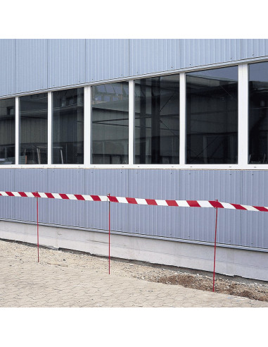 Afzetlint met schuine strepen, rood wit, 500 meter